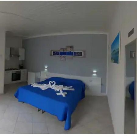 Briciola'S Rooms Porto Cesareo Exterior photo