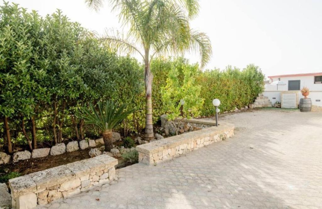 Briciola'S Rooms Porto Cesareo Exterior photo